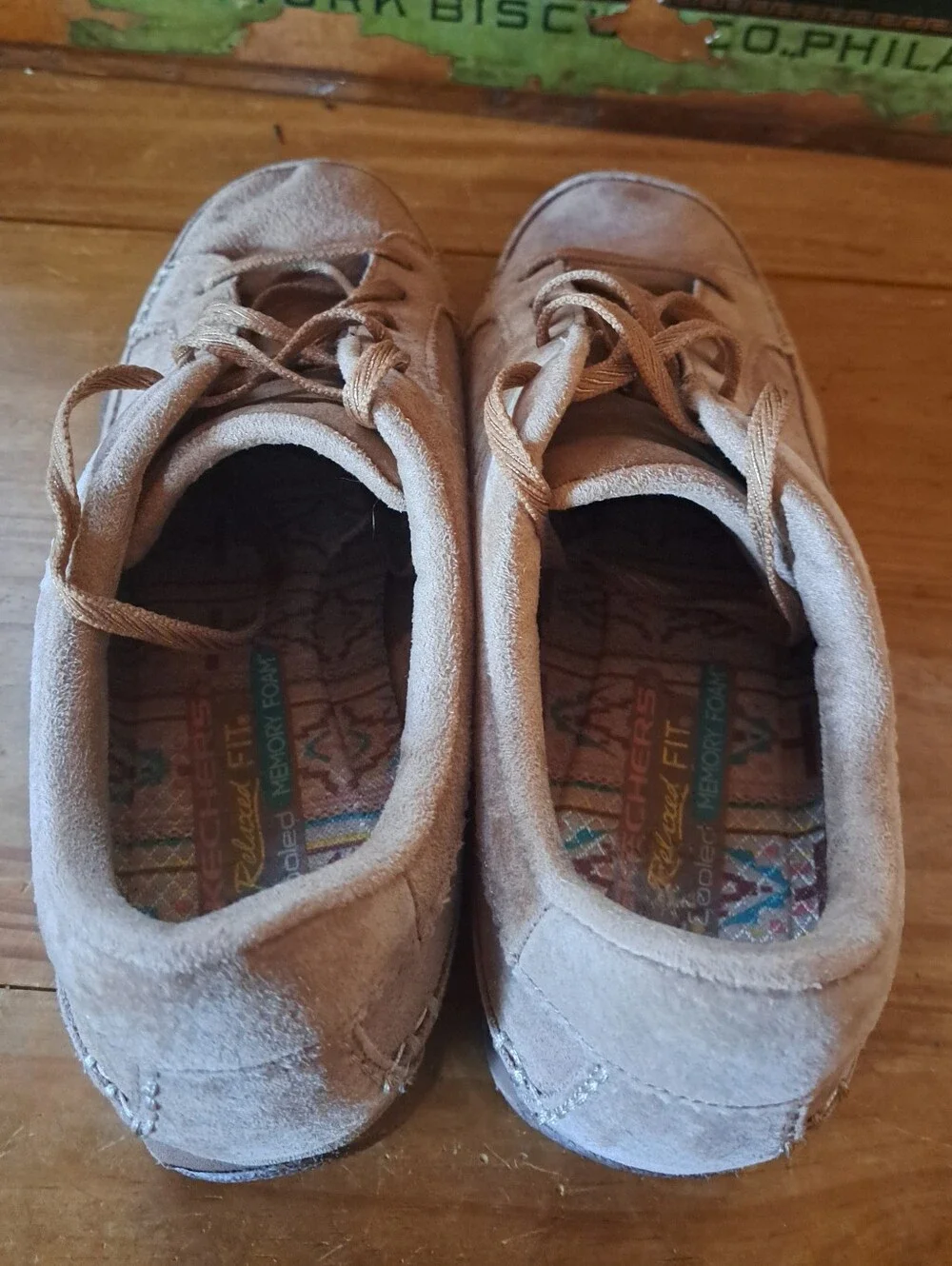 Skechers Bikers Contained Relaxed Fit Walking Shoe Womens Size 9 Suede Leather